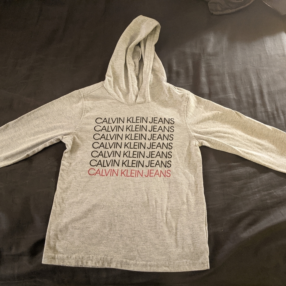 Kids hoodie grey too with Calvin Klein logo